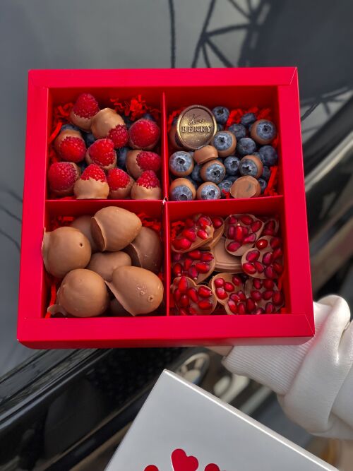 Подарочный набор с ягодами